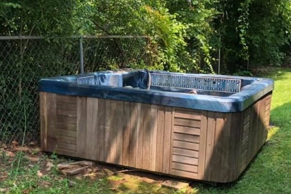 Hot tub removal Red Bank